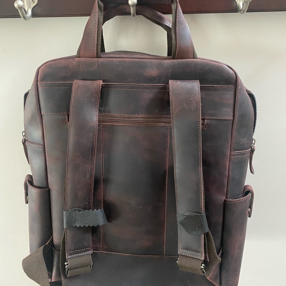 POLARE LEATHER BACKPACK
